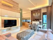 Interiored 2 Bedroom Unit for lease Arya Residences...