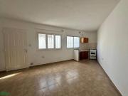 INTERNAL PH RENTAL OF 1 BEDROOM AND DESK WITHOUT...