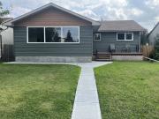 Beautifully Renovated Basement Suite West Edm