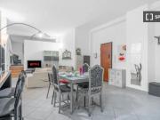Intero appartamento in affitto a Milano
