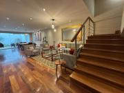 Inversión: Casa / edificio ideal para alquiler a...