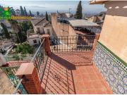 INVERSIÓN en el ALBAICÍN. Casa en esquina con vistas....