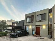 ¡INVERSIÓN SEGURA! CASA EN ALTOZANO QUERÉTARO CON RENTA...