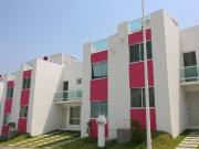 INVERSIÓN VACACIONAL: Casa camino a Tequesquitengo,...