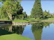 Invertí en Exclusividad: Tu Lote en El Corazón del Club...