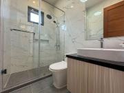 Invest in Luxury: Spacious 400+ Sqm Home with Pool in... Invest in Luxury: Spacious 400+ Sqm Home with Pool in...