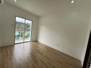 Invest in Quality Living: Townhouse in Secure Amparo...