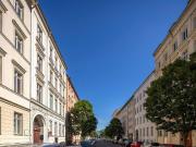 Investieren in Bestlage: 4 Zimmer Altbauwohnung mit Stil...