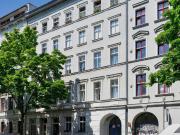 Investieren in Kreuzberg! Gründerzeit Wohnung + 3 Zimmer...