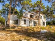 Investimento Turístico: Moradia + 5 casas de madeira...