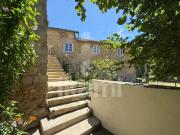 Investissement de charme: grande maison en pierre avec...