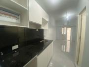 Investment Alert! High Floor Studio in Victoria Station...