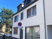Investment Nähe Schloß Benrath 6 Wohnungen und 4 Garagen...