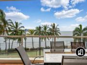 Investor Alert Stunning Waterfront Apartment with...