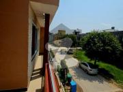 Investor Price! 5 Marla House Available For Sale A Block...