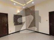 Investor Price 8 Marla House Having 5 Bedrooms Drawing...