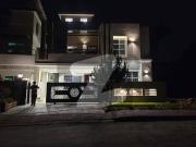 Investor Rate House at prime location
