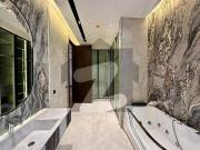 Investors Jackpot! Ultra Stylish 1 Kanal Masterpiece...