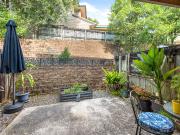 Investor's Opportunity Secure Tenanted Townhome in...