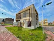 Investors Rate Beautiful Lawn 7 Marla Brand New Corner...