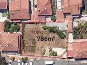 Invista em Espaço! Dois Terrenos Perfeitos para Moradia s