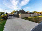 Invites relaxation and enjoyment