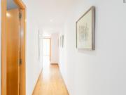 Inviting 2 bedroom apartment in La Vila Olímpica del...