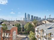 Inviting modern apartment in prized lifestyle pocket