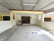 Ipoh meru facing empty land renovated extended 2sty for rent