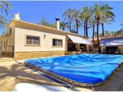 Irrepetible Chalet urbano en el centro de Elche