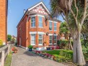 Irving Road, Southbourne, 2 Bedroom Apartment