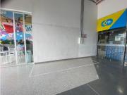 Isla Comercial en Avenida centenario para Arriendo