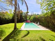 Isla Del Sol | Venta | Cálida casa con pileta y gran...