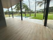 Isla Mocoli, Venta de linda casa de estreno 4...