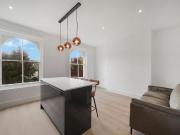 Isledon Road, Finsbury Park 3 bed flat to rent £3,600...