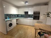 Islington: 2 Bed Flat. 2 Mins Caledonian Rd Tube