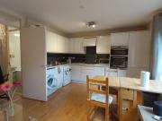 Islington: 2 Bed Flat. 2 Mins Caledonian Rd Tube