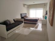 ? Italia 300, Cocina separada, amueblado