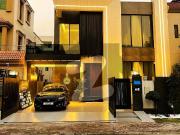 6.5 marla with four bedrooms near park mosque and easy...