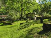 Itxassou Ancienne ferme du Xvii sur 1,6 Ha de terrain,...