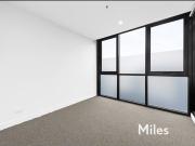 IVANHOE GARDENS DELIGHT!