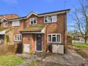 Ivy Drive, Lightwater GU18, 2 bed terraced house to...