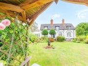 Ivy Lodge, Weston, 4 Bedroom Country