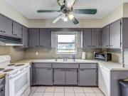 Jacksonville House with Dining area. Spacious & co