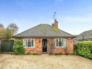 Jacob´s Well, Tynley Grove, Guildford, 3 Bedroom Bungalow