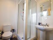 Jaguar Lane, Bracknell, Berkshire RG12, 2 bedroom flat...
