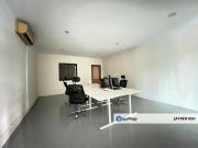 Jalan Tanjung Bendahara