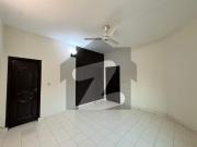 Jameel Sons Real Estate Offers 10 Marla Flat Is...