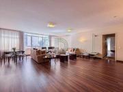 Jardim América 292m² com Lazer Completo em Condomínio Ícone