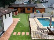 Jardim das Americas Casa com 5 dorms. 420 m²